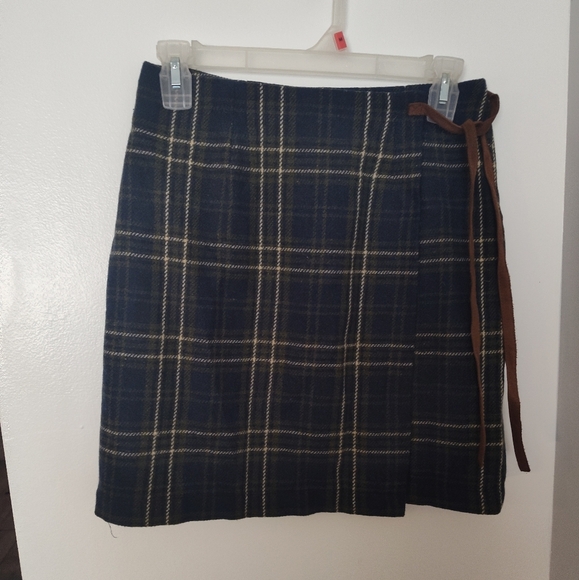 Vintage 90s GAP Mini Skirt Wrap Tie Front Wool Plaid Blue Green Size 4 (35) - Picture 1 of 2